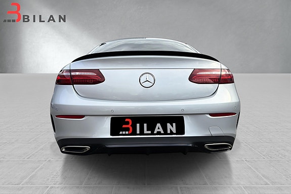 Mercedes-Benz E-Klasse 10 of 30