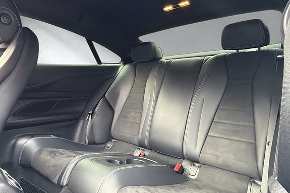 Mercedes-Benz E-Klasse 22 of 30