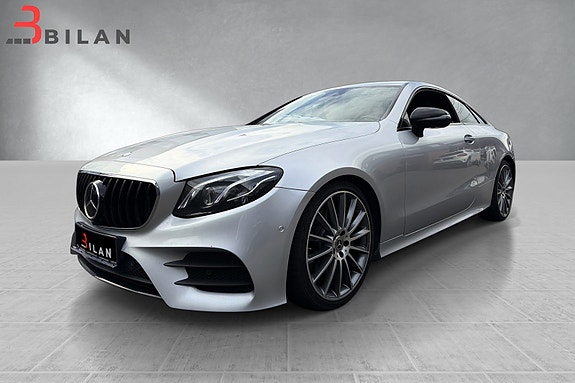 Mercedes-Benz E-Klasse 2 of 30