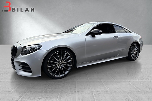 Mercedes-Benz E-Klasse 3 of 30