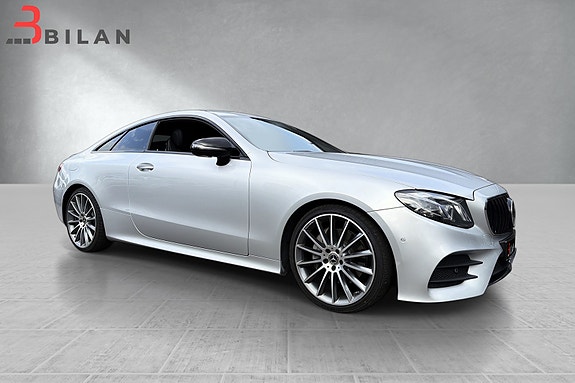 Mercedes-Benz E-Klasse 17 of 30