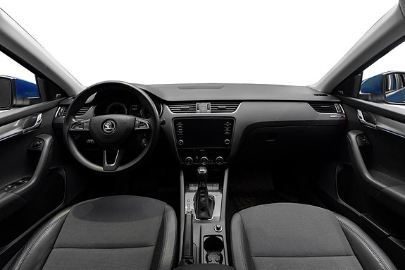 Skoda Octavia 12 of 27