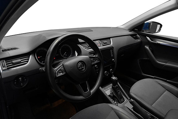 Skoda Octavia 10 of 27