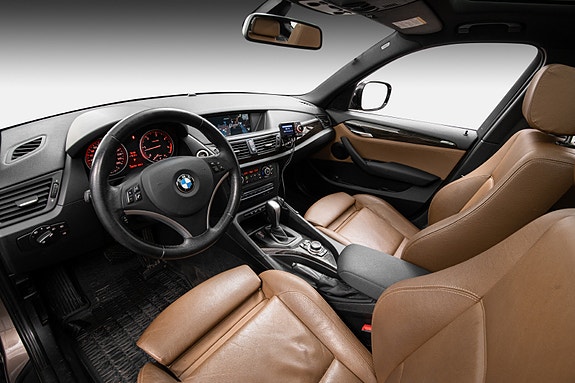 BMW X1 7 of 26