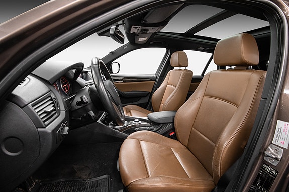 BMW X1 9 of 26