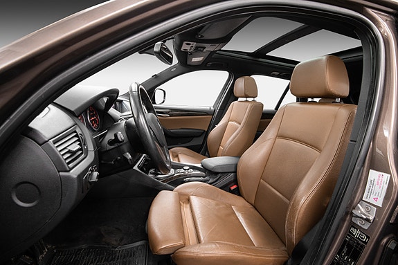 BMW X1 8 of 26