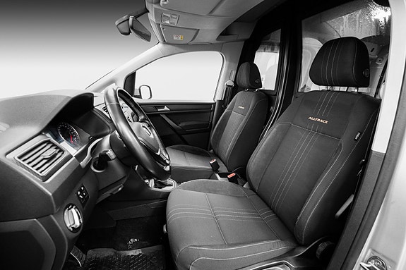 Volkswagen Caddy Alltrack 11 of 30