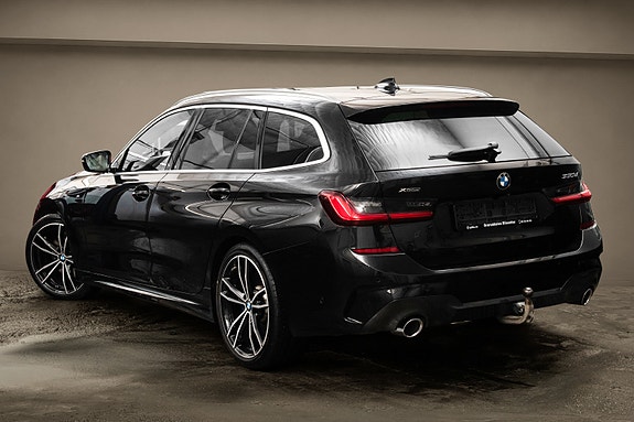 BMW 330d 5 of 30