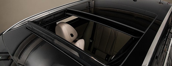 BMW 330d 6 of 30