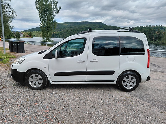 Peugeot Partner 2 of 21