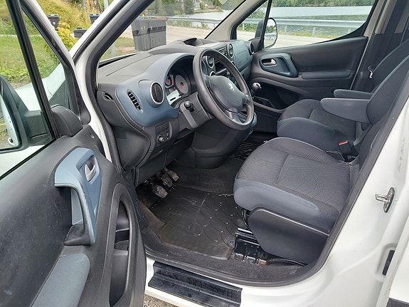 Peugeot Partner 9 of 21