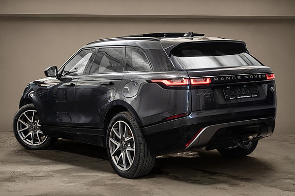 Land Rover Range Rover Velar 5 of 30