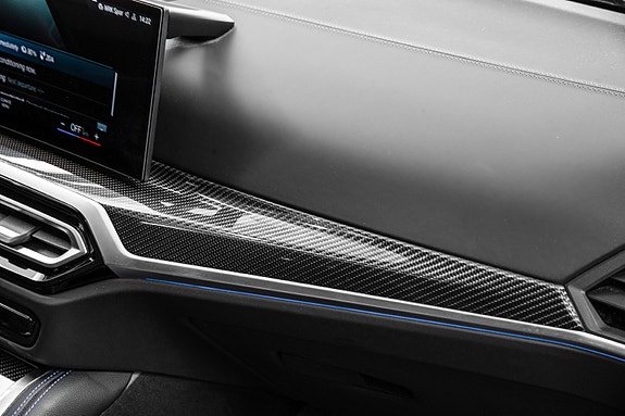 BMW i4 26 of 30