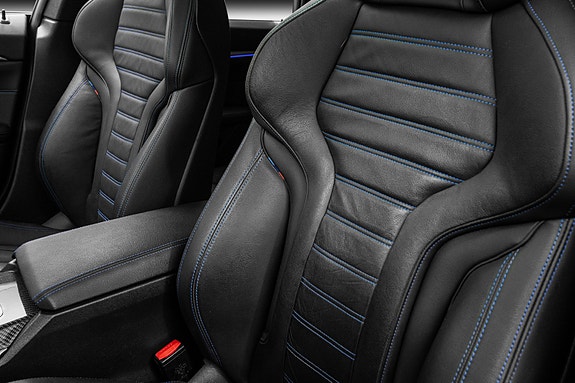 BMW i4 21 of 30