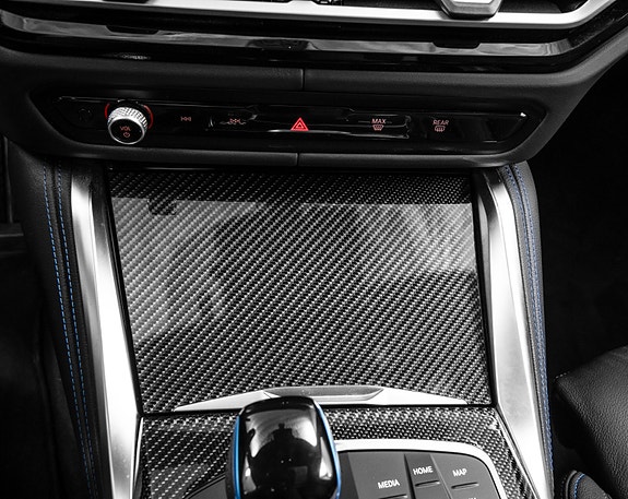 BMW i4 29 of 30