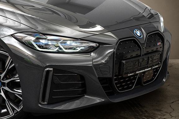 BMW i4 6 of 30