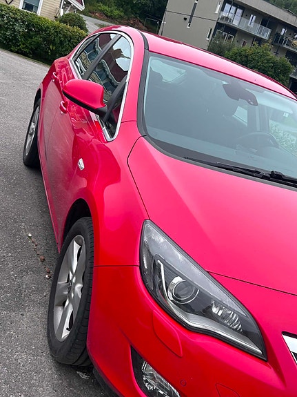 Opel Astra 2 of 5