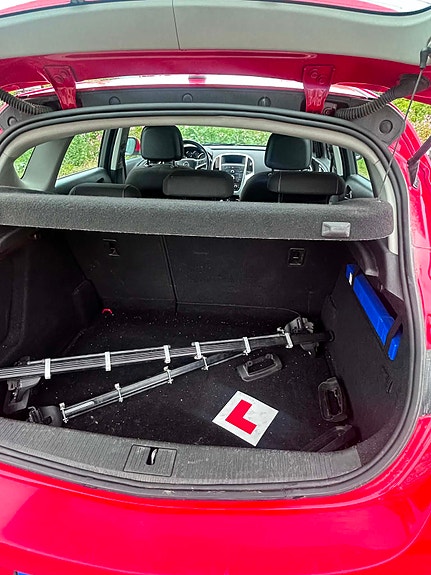 Opel Astra 4 of 5