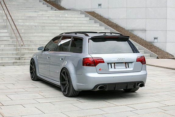 Audi RS4 5 of 13