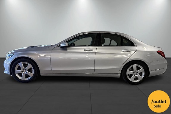 Mercedes-Benz C180 2 of 5