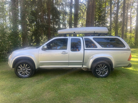 Isuzu D-max 3 of 5