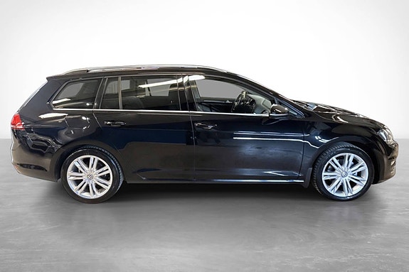 Volkswagen Golf VII 4 of 5