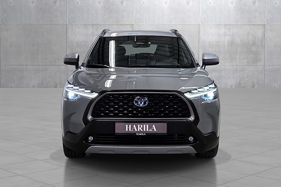 Toyota Corolla Cross 4 of 5