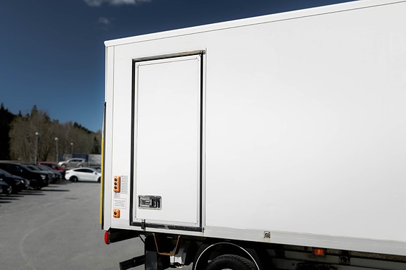 Volkswagen Crafter 3 of 5
