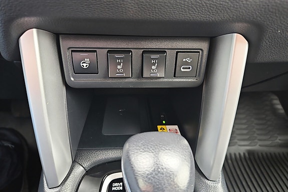 Toyota Corolla Cross 19 of 22