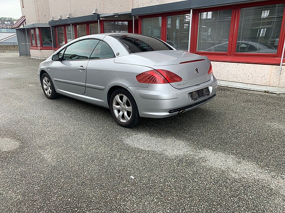 Peugeot 307 8 of 22
