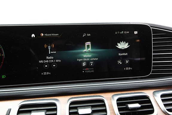 Mercedes-Benz GLS400 d 27 of 30