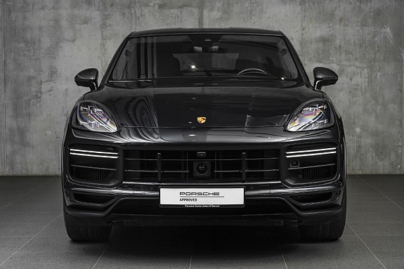 Porsche Cayenne 6 of 30