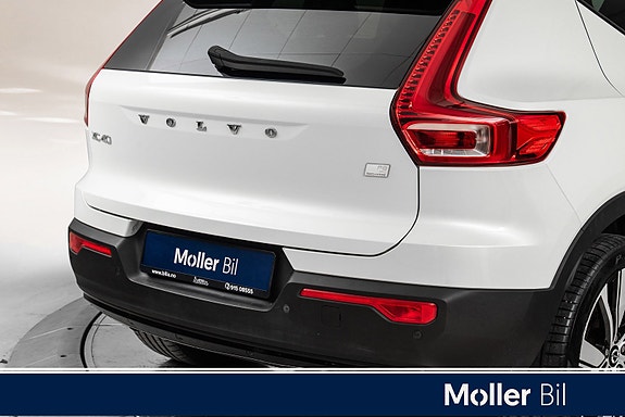 Volvo XC40 5 of 19