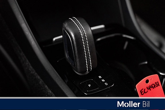 Volvo XC40 15 of 19