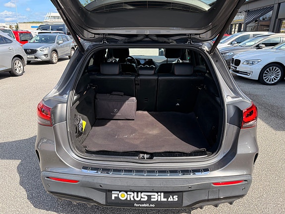 Mercedes-Benz EQA250 28 of 29