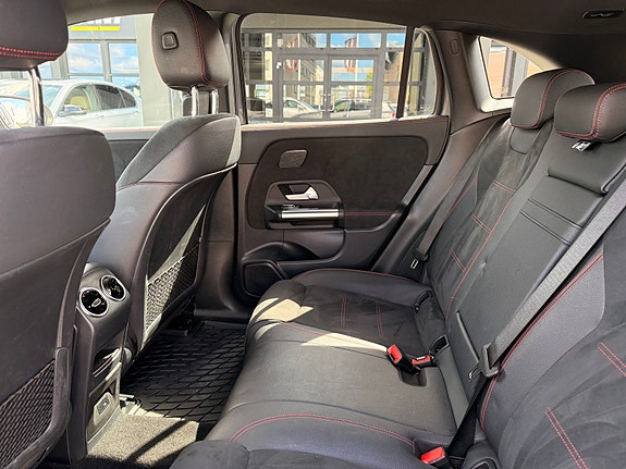 Mercedes-Benz EQA250 13 of 29