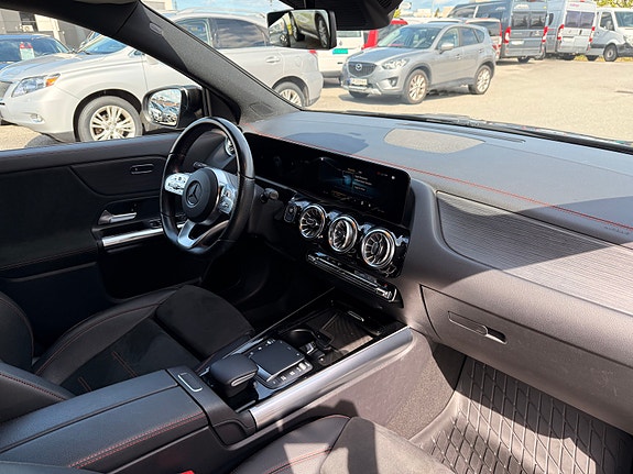 Mercedes-Benz EQA250 17 of 29