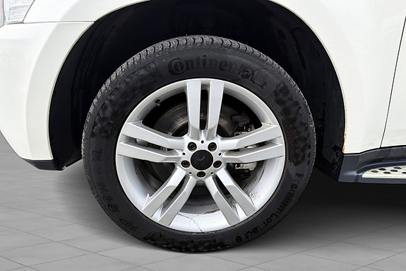 Mercedes-Benz GL350 20 of 20