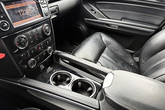 Mercedes-Benz GL350 16 of 20