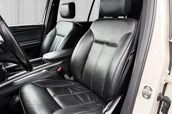 Mercedes-Benz GL350 8 of 20