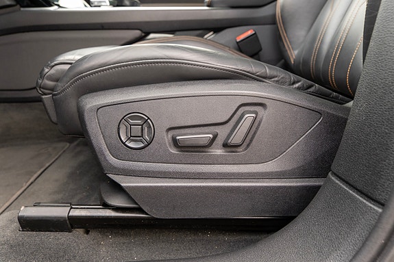 Audi e-tron Sportback 12 of 24