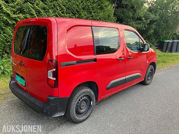 Peugeot Partner 4 of 17