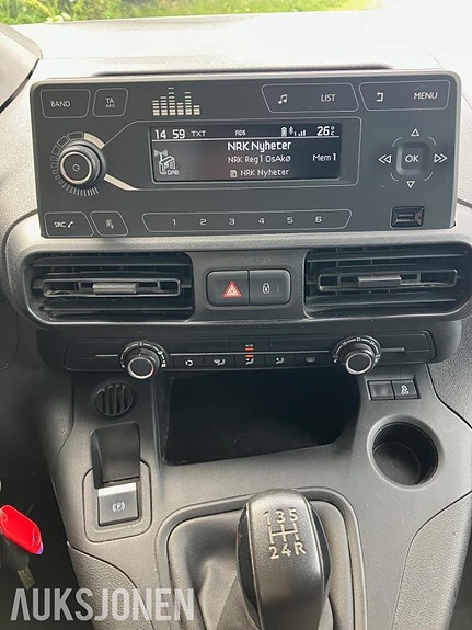 Peugeot Partner 10 of 17