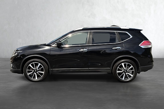 Nissan X-Trail 4 of 5