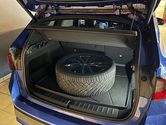BMW iX1 14 of 30