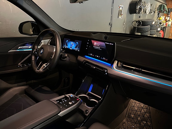 BMW iX1 22 of 30