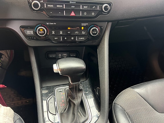 Kia Niro 11 of 29