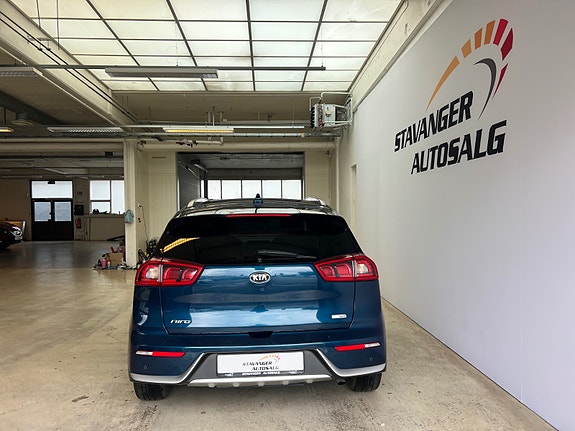 Kia Niro 6 of 29
