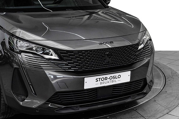 Peugeot 3008 2 of 5