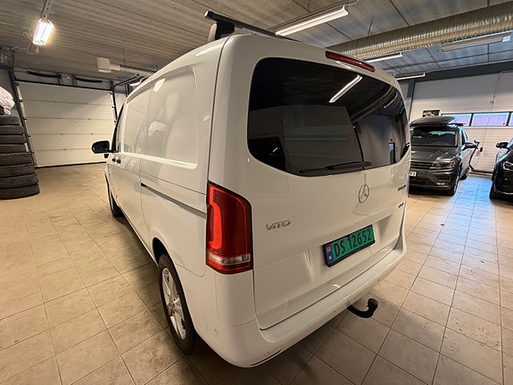 Mercedes-Benz Vito 119 11 of 25
